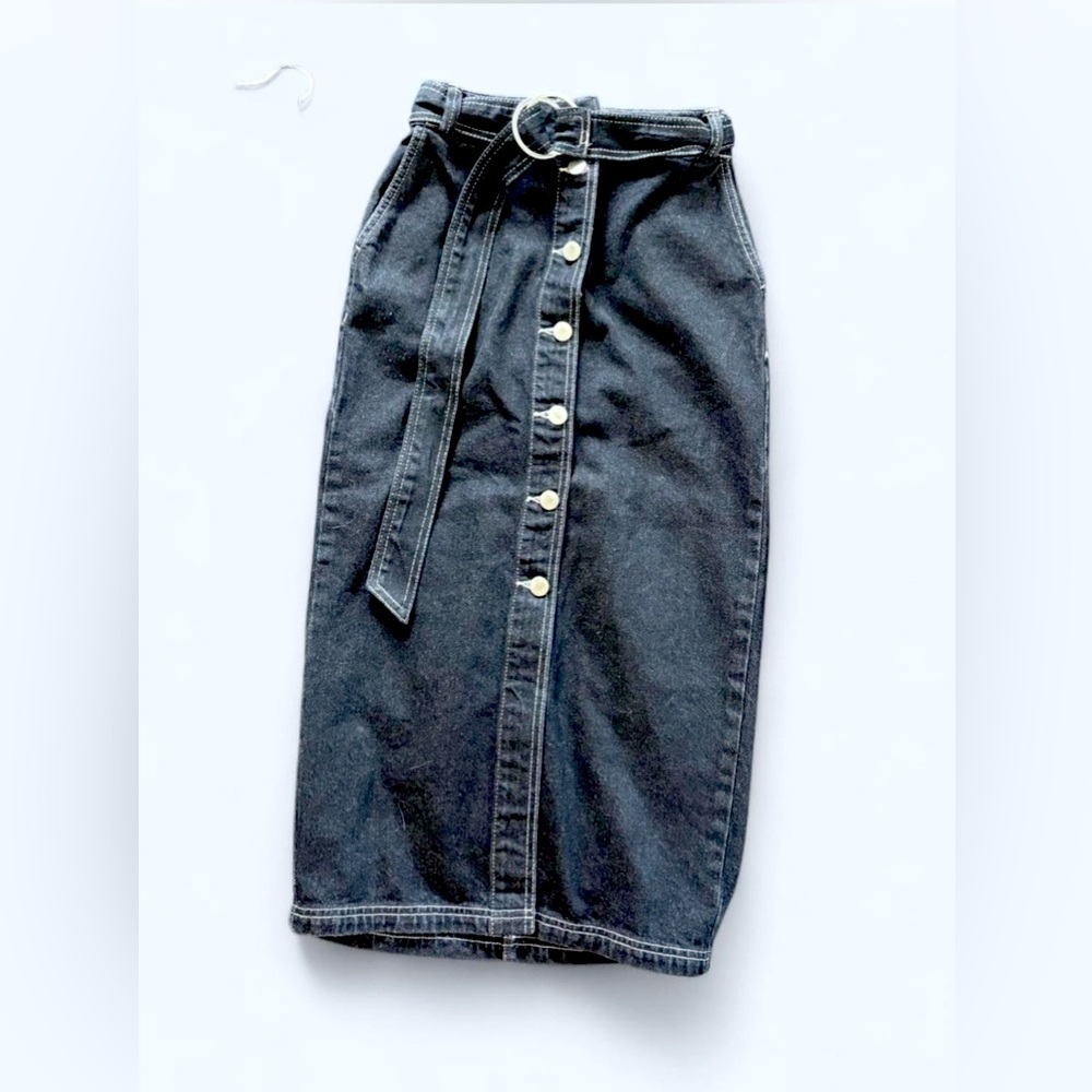 🖤 BDG urban outfitters Black Denim Button Front Skirt with belt Size small